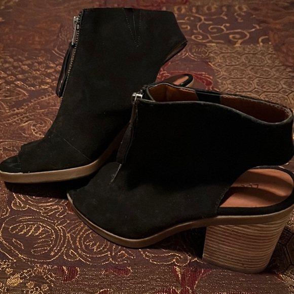 Lucky Brand Peep Toe Open Heel Booties - Picture 1 of 7